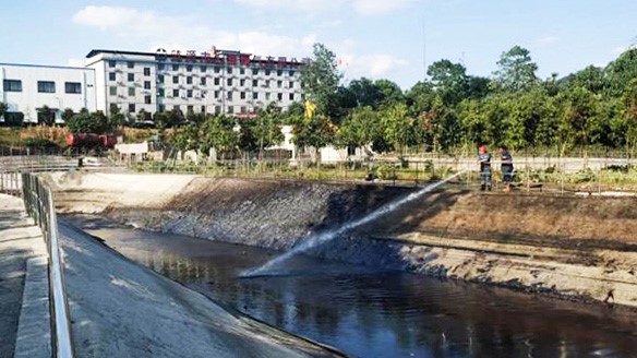 匯源煤氣組織開(kāi)展清淤工作